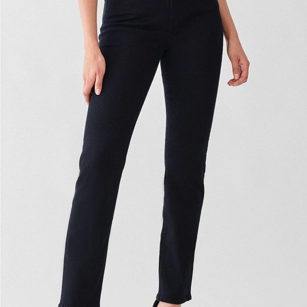 DL 1961 Mara Straight jeans in color Nightwatch